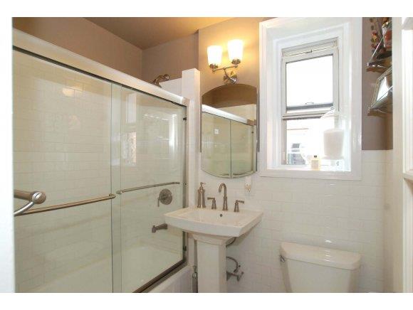 414 Albemarle Road, Unit 4D Brooklyn, NY 11218 - Photo 5 of 8 Bathroom