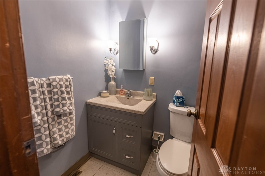 8023 Barret Road West Chester, OH 45069 - Photo 13 of 37 Gallery Image 13