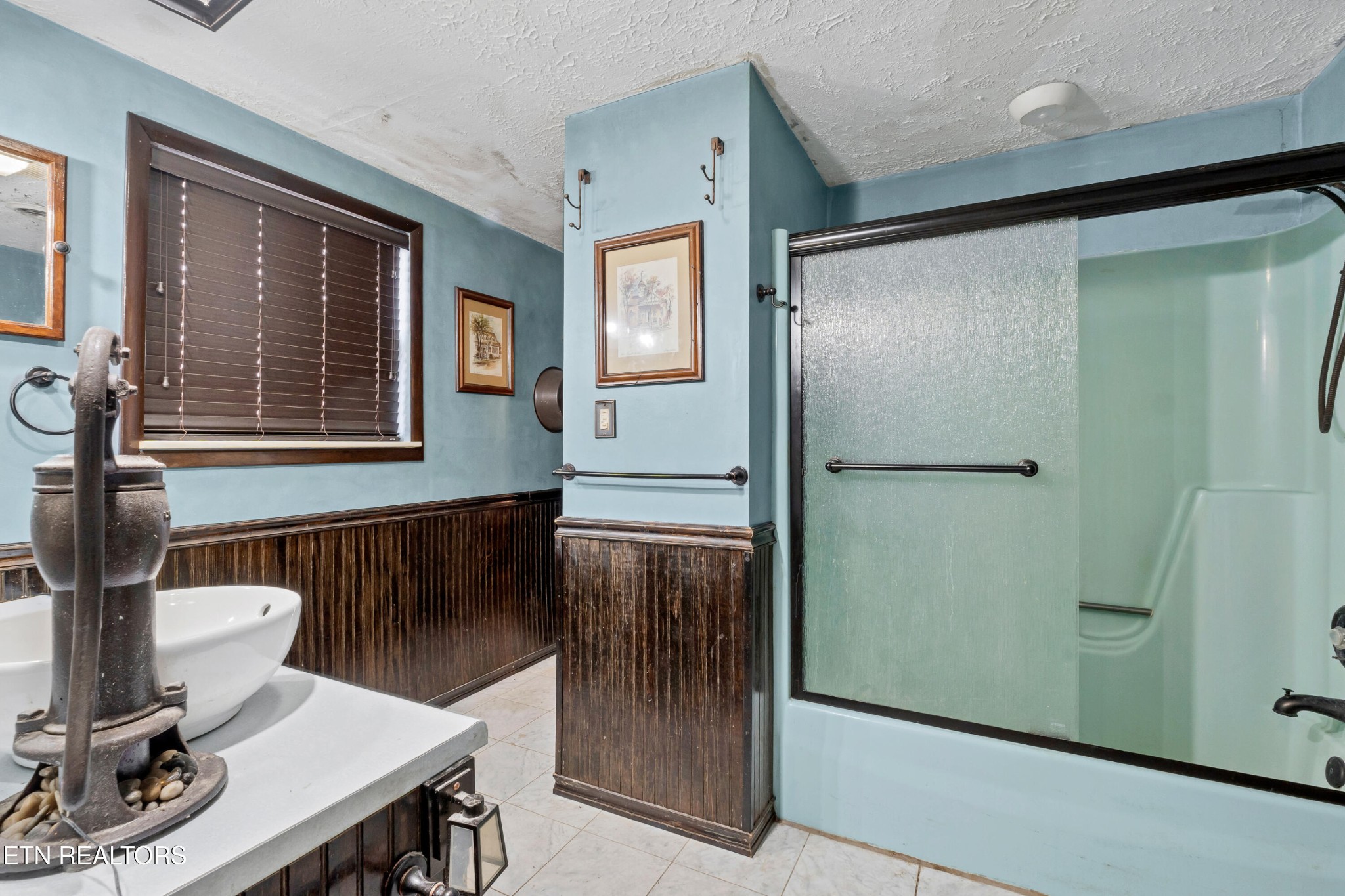 3018 Rambling Road Maryville, TN 37801 - Photo 35 of 41 Gallery Image 35