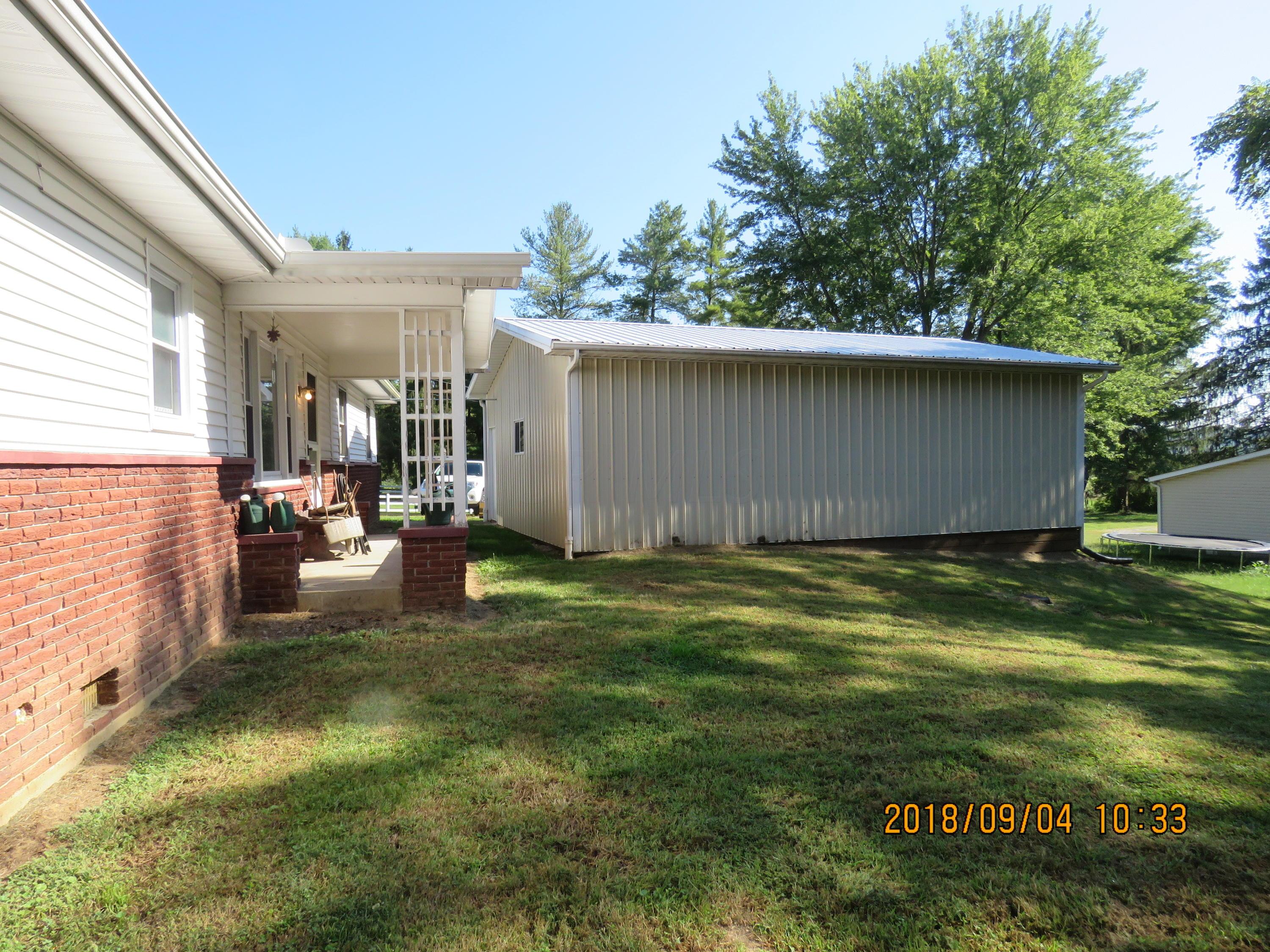 30169 Stage Coach Road Logan, OH 43138 - Photo 4 of 24 Gallery Image 4