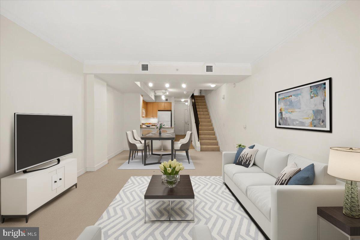 Welcome to 455! Quiet Residence in the Heart of DC