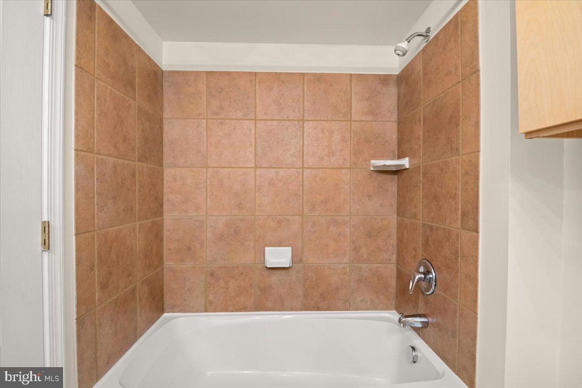 616 E Street Northwest, Unit 455 Washington, DC 20004 - Photo 31 of 75