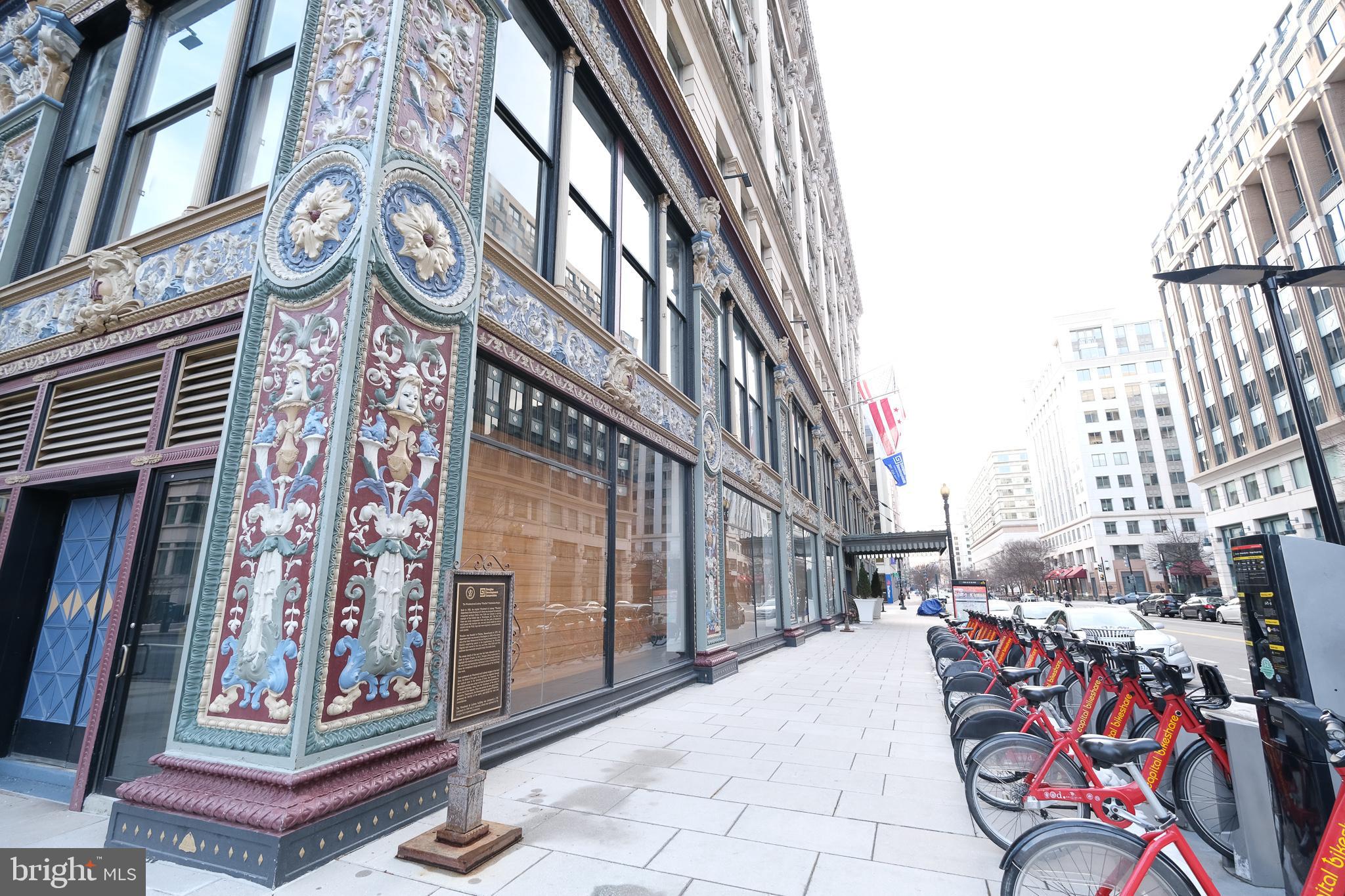 616 E Street Northwest, Unit 455 Washington, DC 20004 - Photo 60 of 75 International Retailers within a Few Minutes' Walk