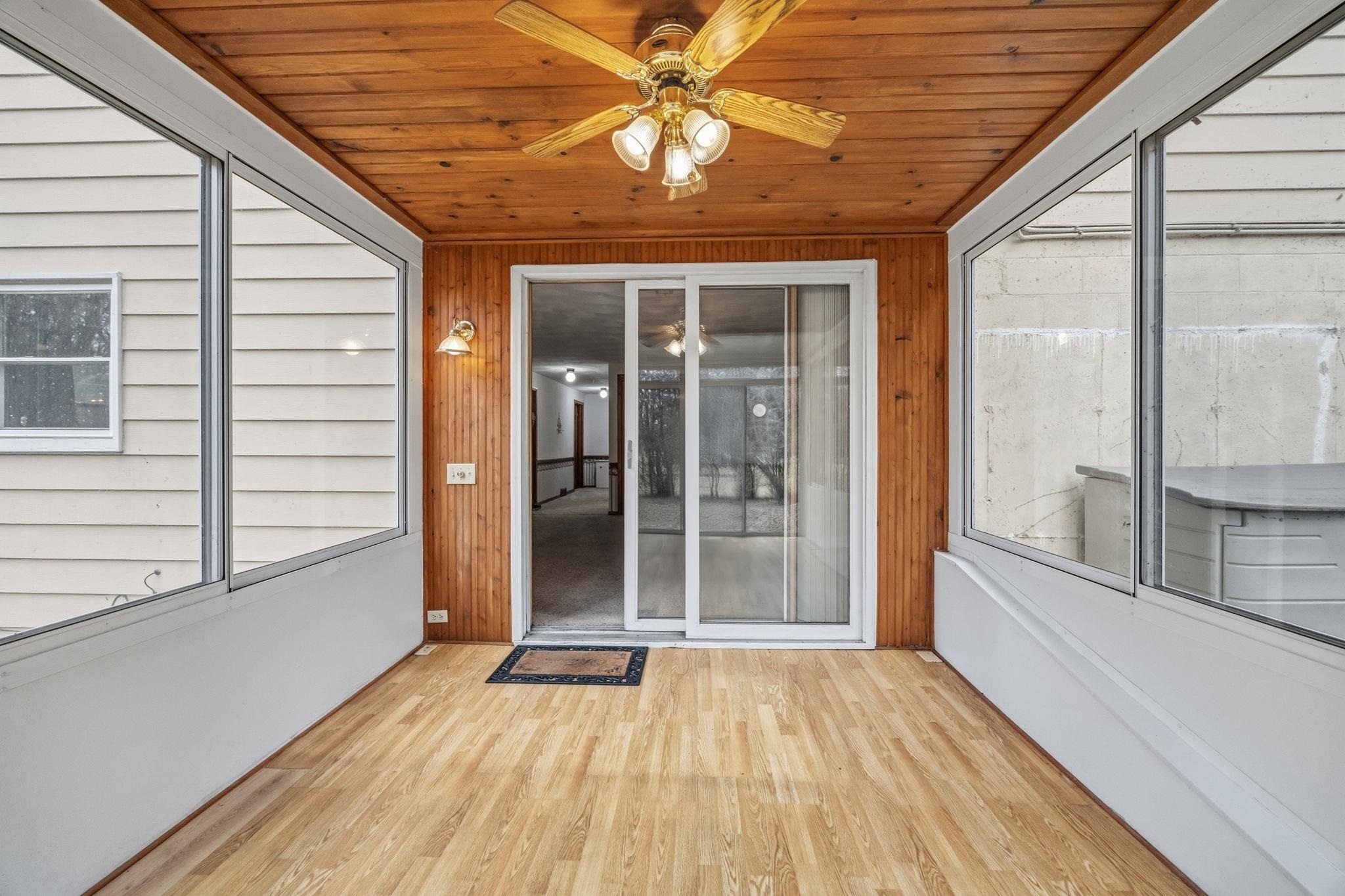 425 North Wright Road Janesville, WI 53546 - Photo 34 of 53