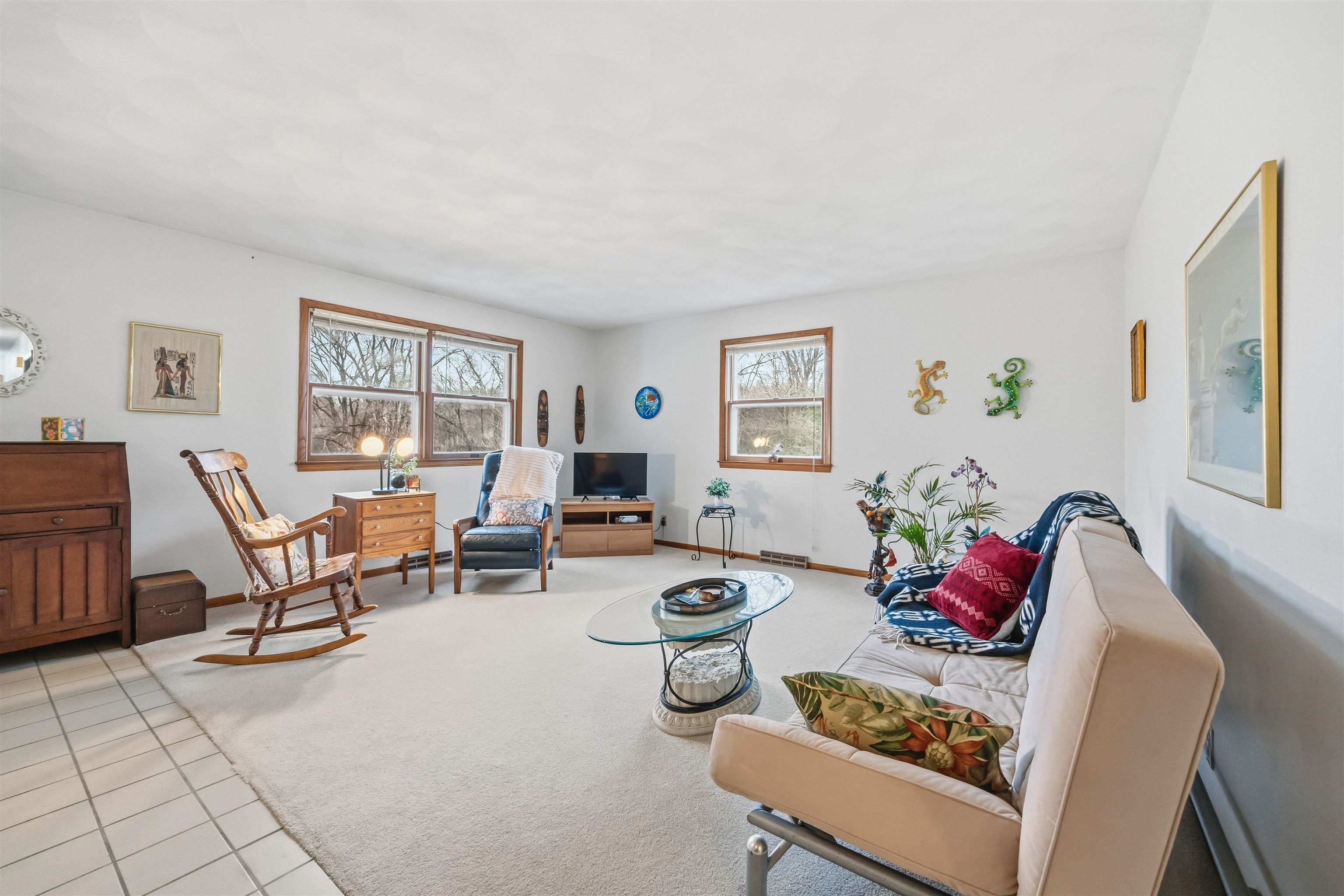 425 North Wright Road Janesville, WI 53546 - Photo 6 of 53