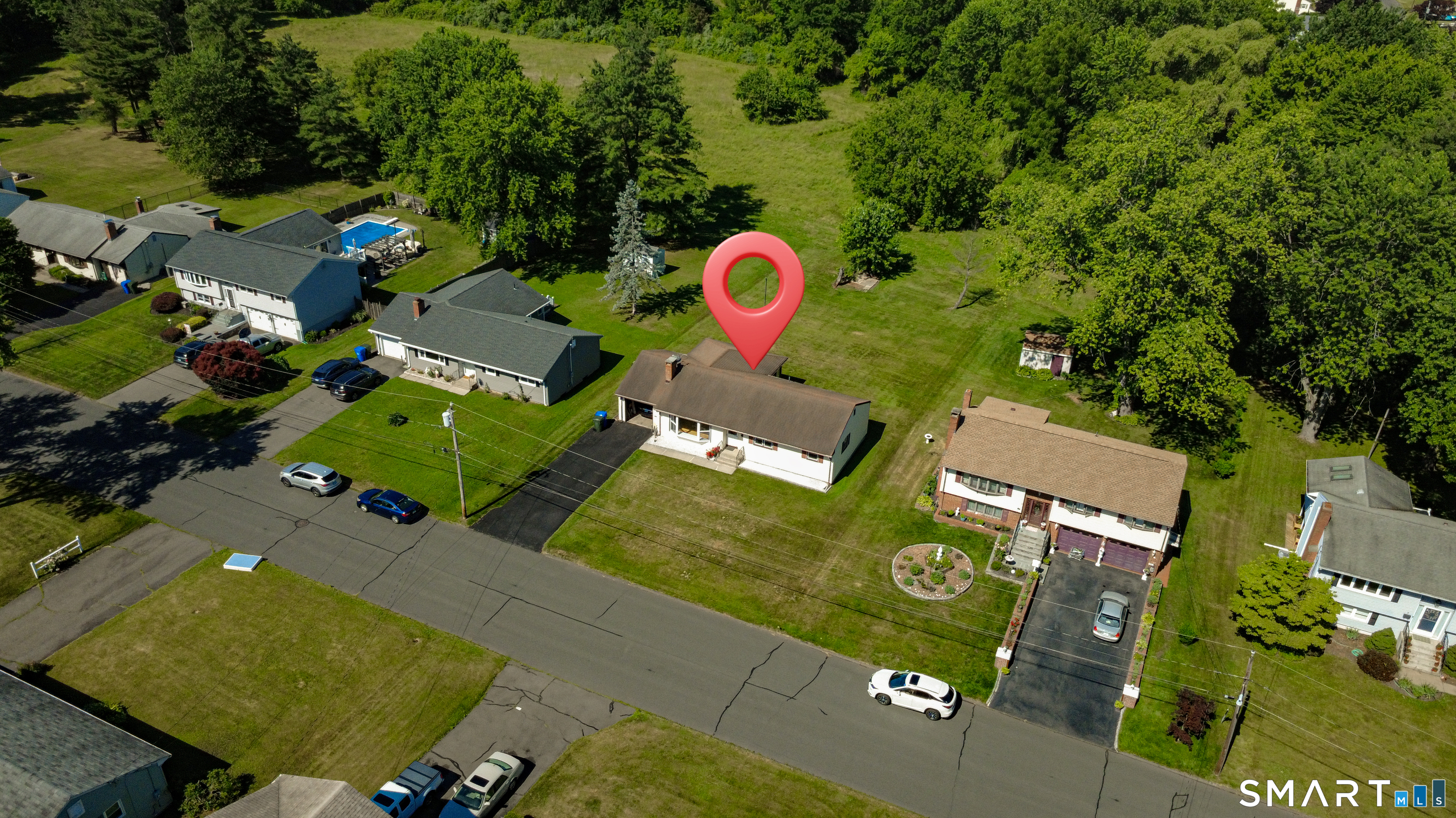 17 School House Road Newington, CT 06111 - Photo 21 of 25