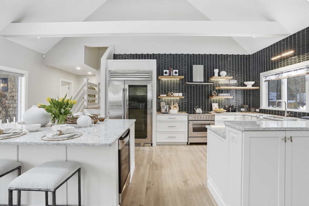 471 West Tisbury Road Edgartown, MA 02539 - Photo 12 of 31