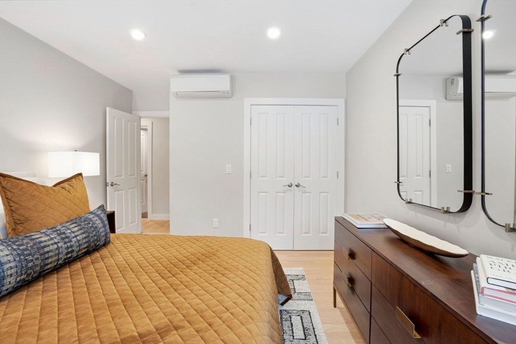 471 West Tisbury Road Edgartown, MA 02539 - Photo 17 of 31