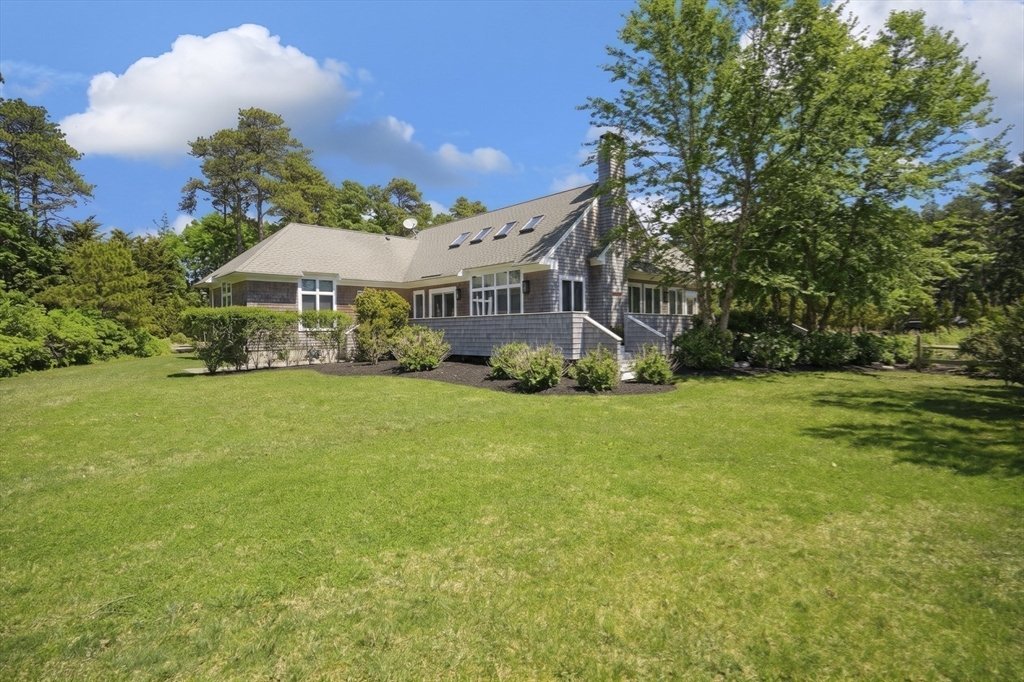 471 West Tisbury Road Edgartown, MA 02539 - Photo 25 of 31
