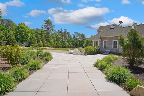 $2,595,000 | 471 West Tisbury Road, Edgartown, MA 02539