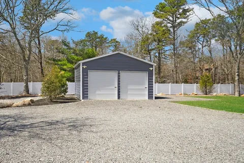 $2,595,000 | 471 West Tisbury Road, Edgartown, MA 02539
