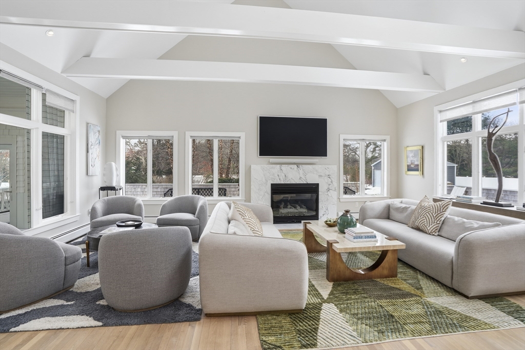 471 West Tisbury Road Edgartown, MA 02539 - Photo 5 of 31