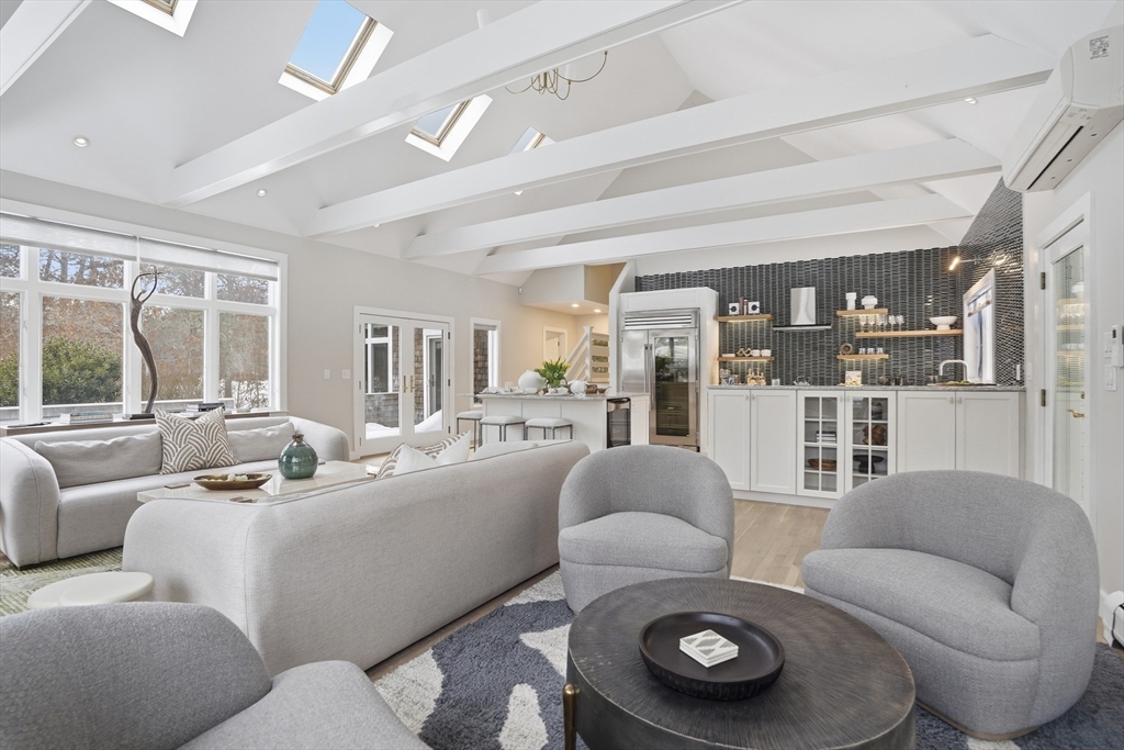 471 West Tisbury Road Edgartown, MA 02539 - Photo 9 of 31