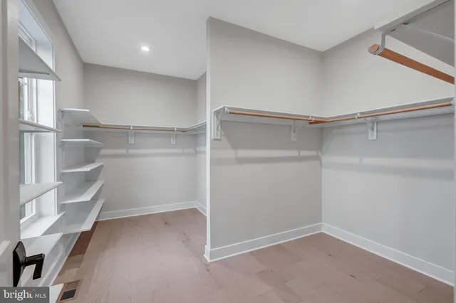 $2,098,500 | 6601 Gordon Avenue, Falls Church, VA 22046