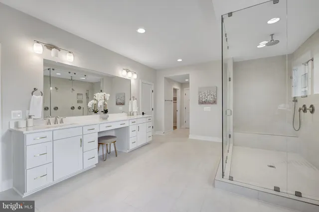 $2,098,500 | 6601 Gordon Avenue, Falls Church, VA 22046