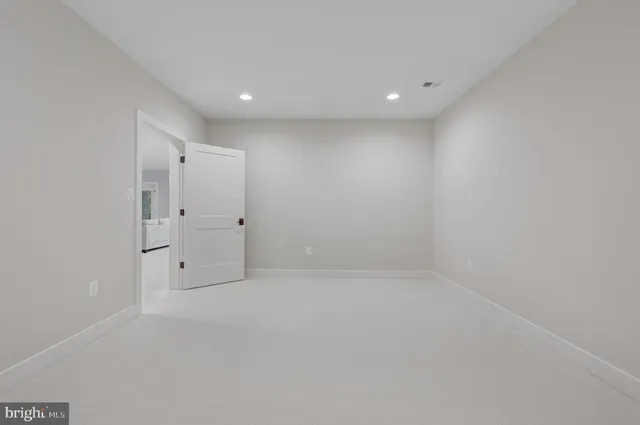 $2,098,500 | 6601 Gordon Avenue, Falls Church, VA 22046