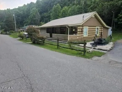 $108,000 | 2301 State Road 636, St. Charles, VA 24282
