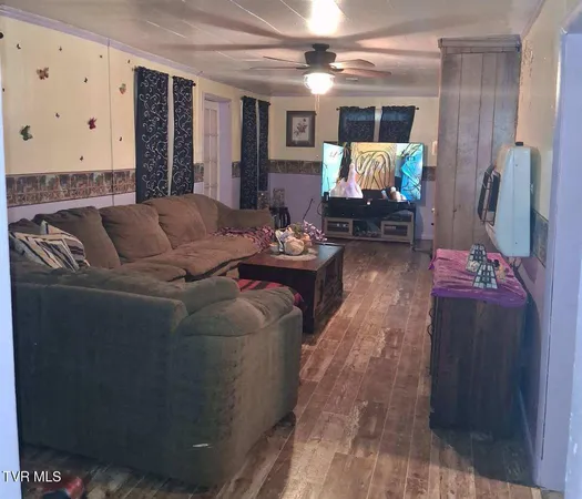 $115,000 | 2301 State Road 636, St. Charles, VA 24282