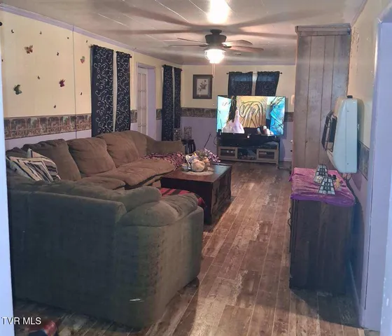 $115,000 | 2301 State Road 636, St. Charles, VA 24282