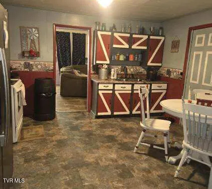 $115,000 | 2301 State Road 636, St. Charles, VA 24282