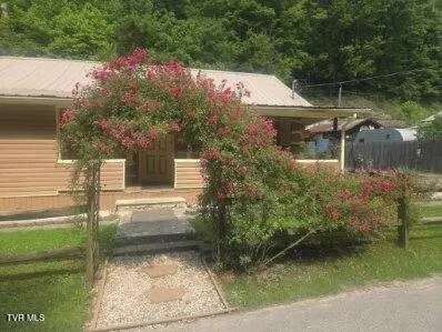 $108,000 | 2301 State Road 636, St. Charles, VA 24282