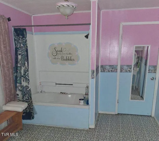 $115,000 | 2301 State Road 636, St. Charles, VA 24282