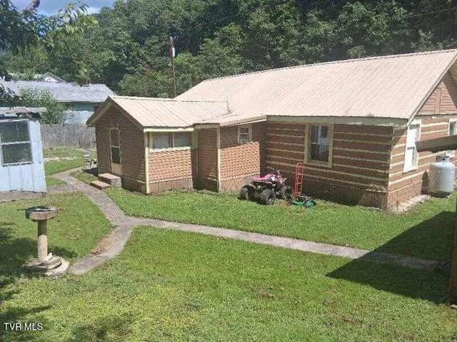 $115,000 | 2301 State Road 636, St. Charles, VA 24282