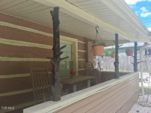 $115,000 | 2301 State Road 636, St. Charles, VA 24282