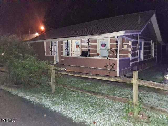 $115,000 | 2301 State Road 636, St. Charles, VA 24282