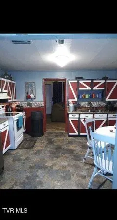$108,000 | 2301 State Road 636, St. Charles, VA 24282