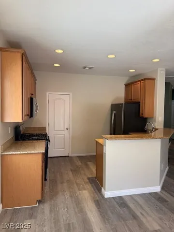 $2,200 | 766 Crest Valley Place, Henderson, NV 89011