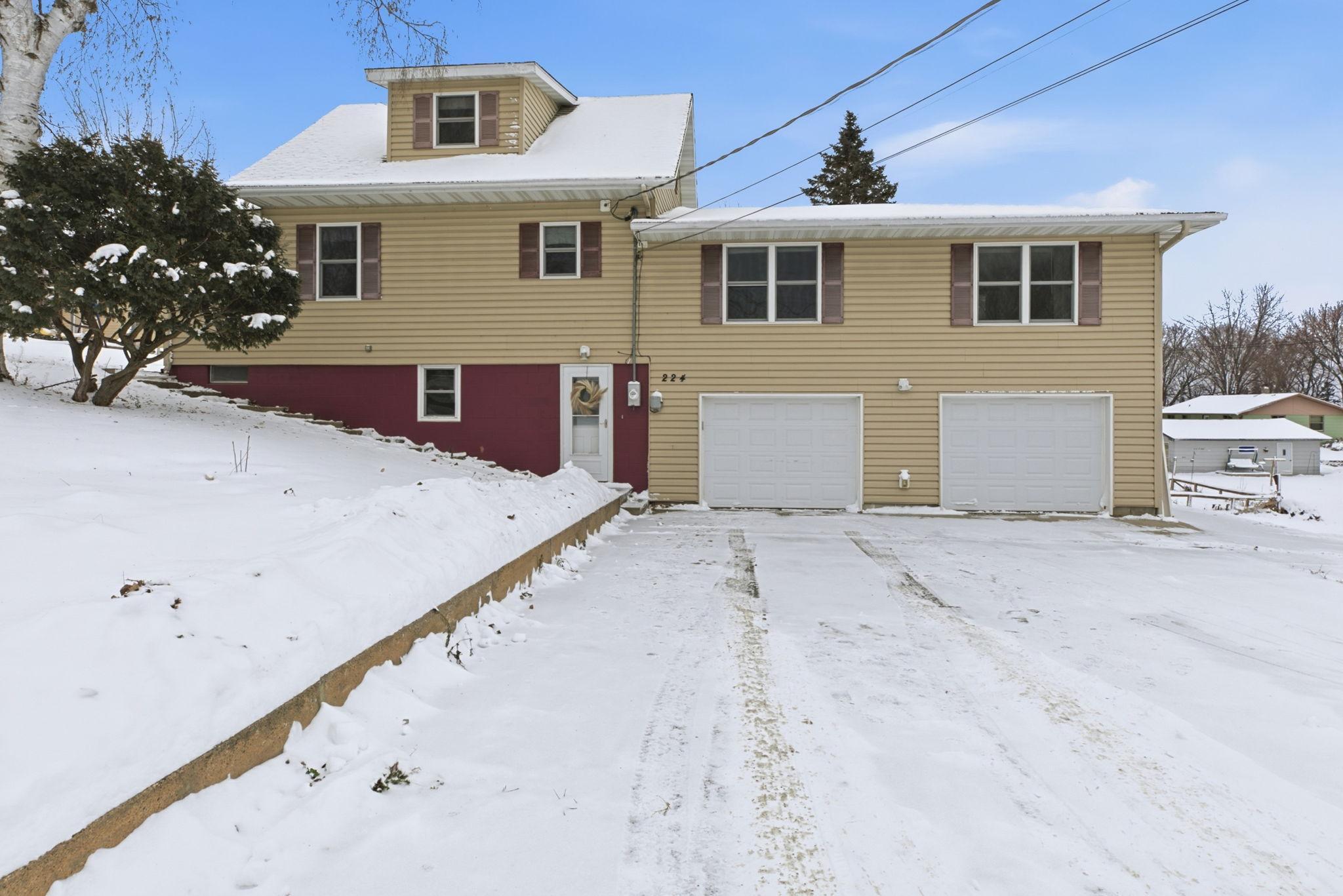 224 Spring Street Holdingford, MN 56340 - Photo 4 of 55