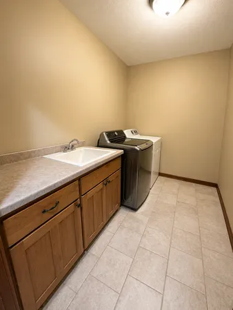 $3,750 | 1539 Hydram Avenue North, Oakdale, MN 55128