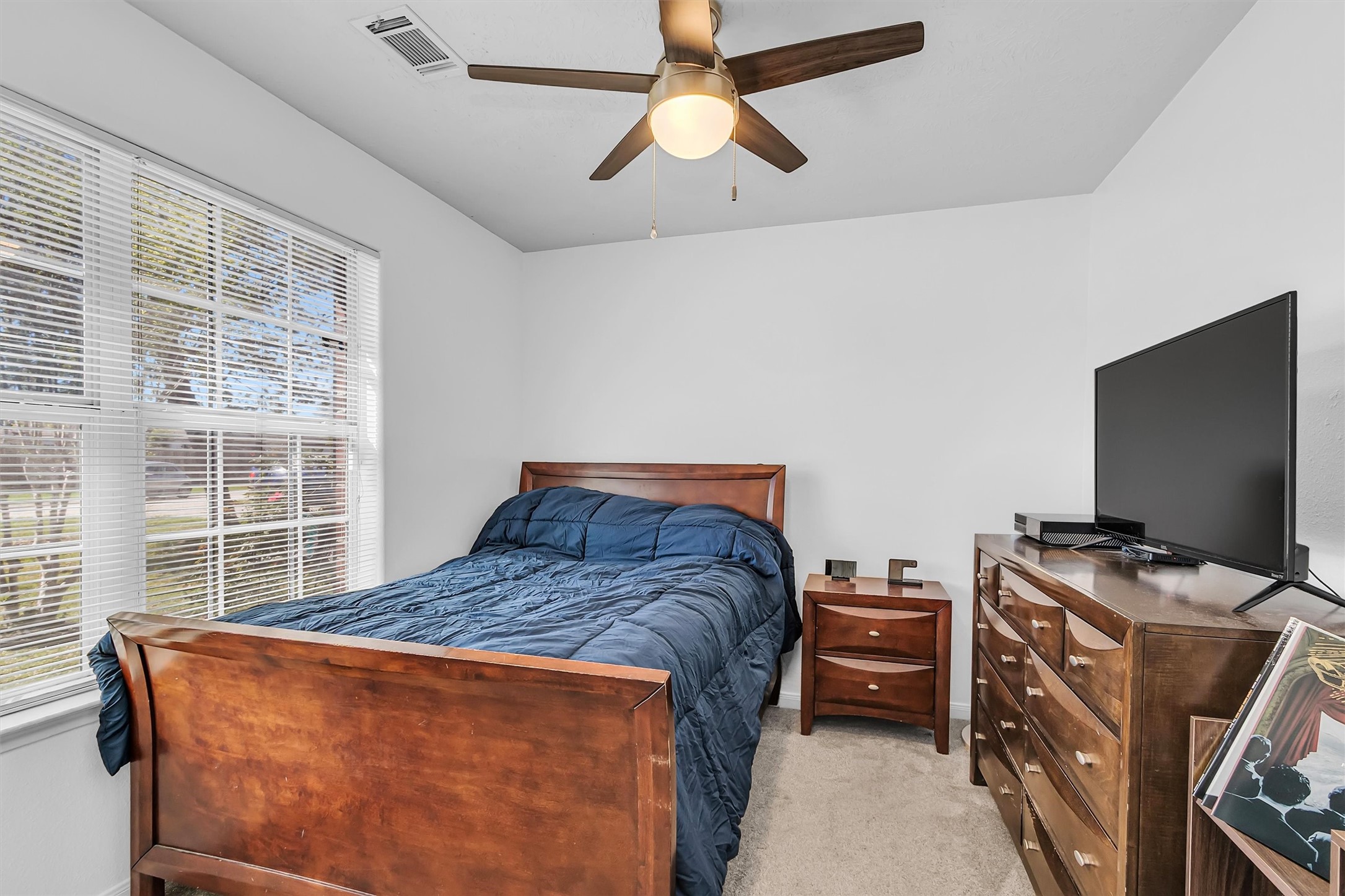 4802 Comal River Loop Spring, TX 77386 - Photo 14 of 20 Another secondary bedroom