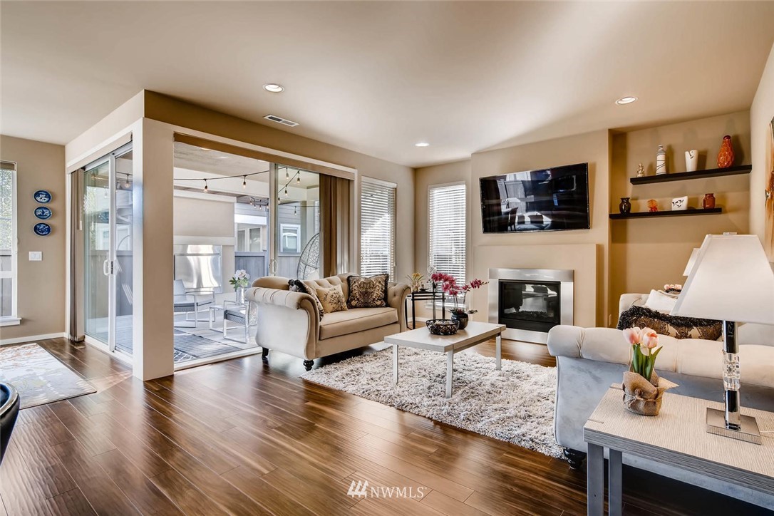 3932 168th Place Southeast Bothell, WA 98012 - Photo 5 of 25