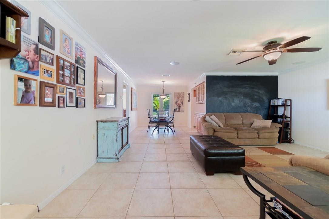 873 Fathom Road West North Palm Beach, FL 33408 - Photo 4 of 24 Photo 4