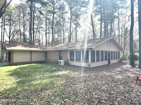 $245,000 | 1073 Ratliff Ferry Road, Canton, MS 39046