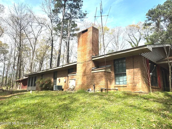 $245,000 | 1073 Ratliff Ferry Road, Canton, MS 39046