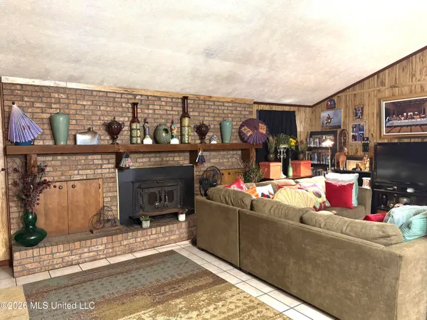 $245,000 | 1073 Ratliff Ferry Road, Canton, MS 39046
