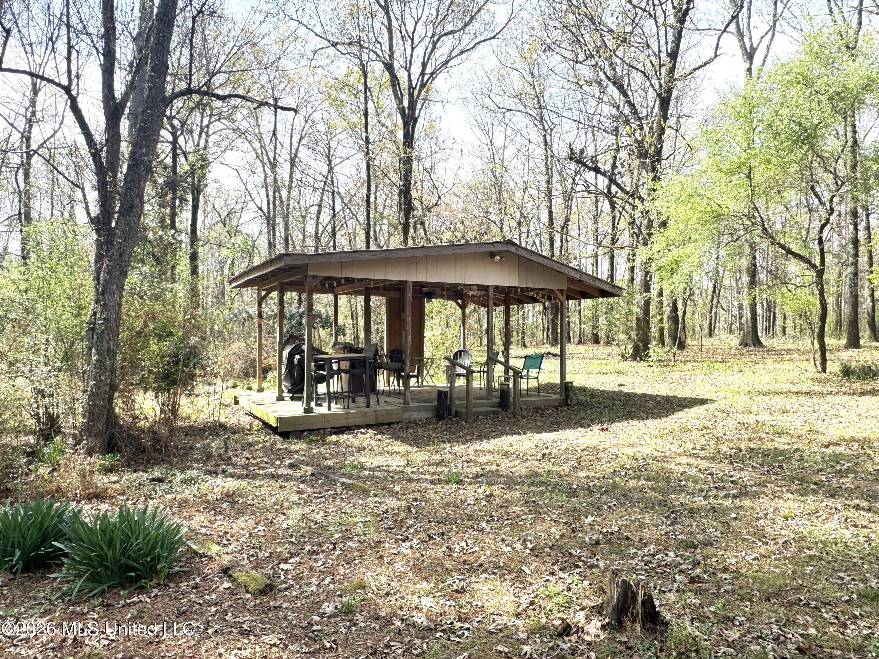 1073 Ratliff Ferry Road Canton, MS 39046 - Photo 8 of 20 IMG_7912