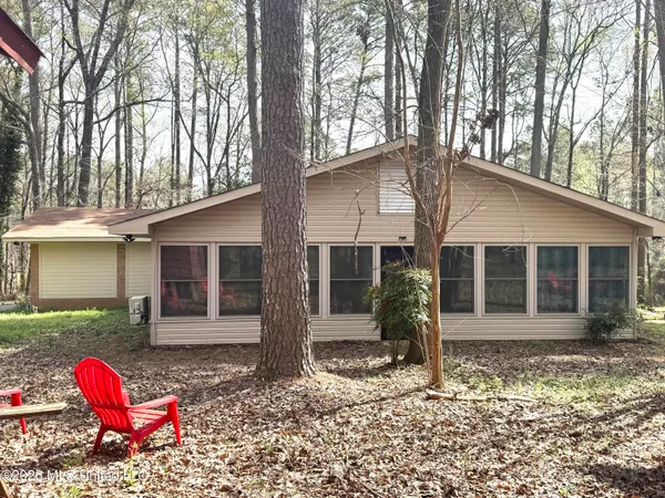 $245,000 | 1073 Ratliff Ferry Road, Canton, MS 39046