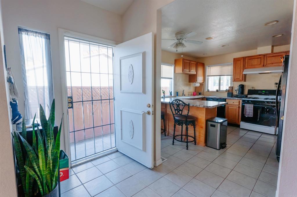 4944 Dulin Road Fallbrook, CA 92028 - Photo 4 of 30