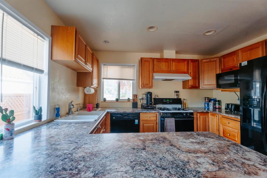 4944 Dulin Road Fallbrook, CA 92028 - Photo 5 of 30