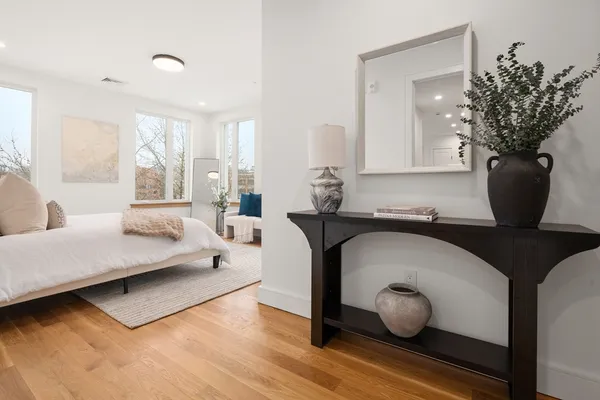 $1,795,000 | 58 Kent, Unit U301, Brookline, MA 02445