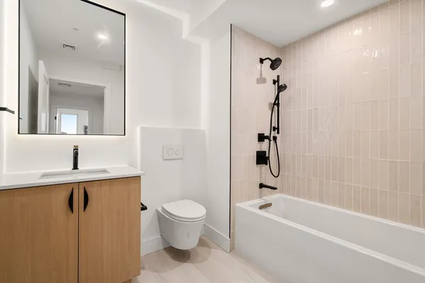 $1,795,000 | 58 Kent, Unit U301, Brookline, MA 02445