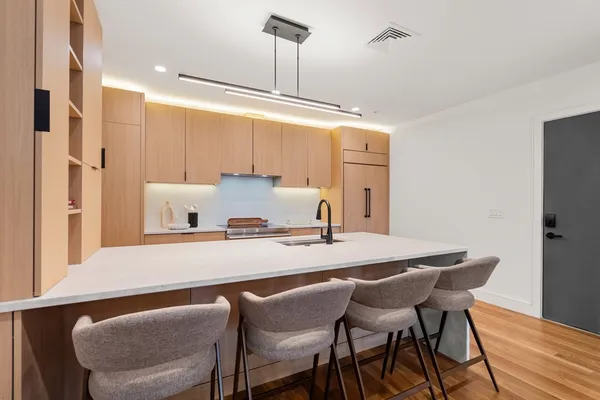 $1,795,000 | 58 Kent, Unit U301, Brookline, MA 02445