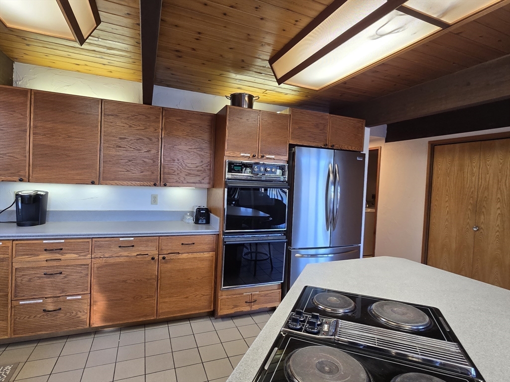 74 Perry Road Athol, MA 01364 - Photo 12 of 33