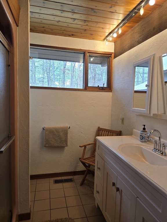 74 Perry Road Athol, MA 01364 - Photo 18 of 33