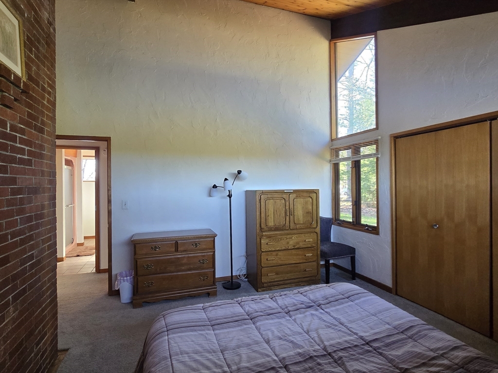 74 Perry Road Athol, MA 01364 - Photo 19 of 33