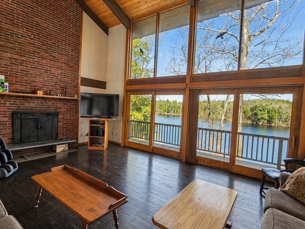 74 Perry Road Athol, MA 01364 - Photo 6 of 33